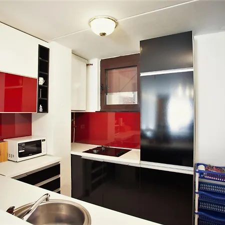 公寓 The Parrots Nest 塞拉耶佛