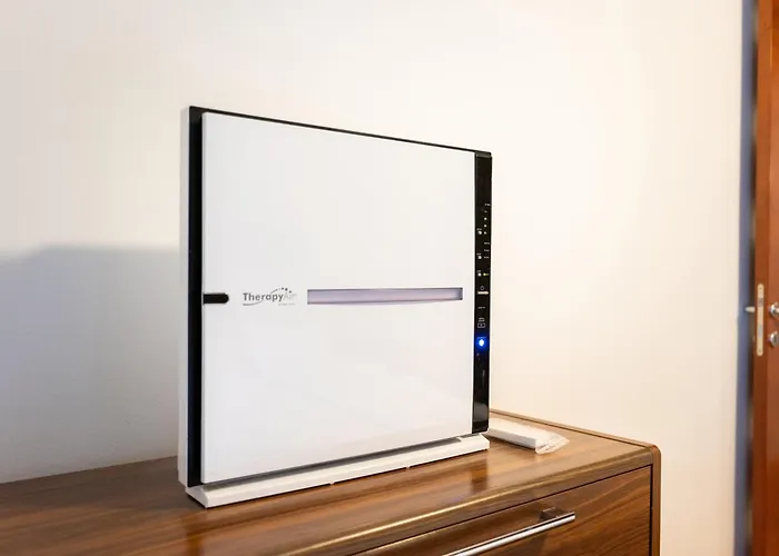 The Parrots Nest * 塞拉耶佛